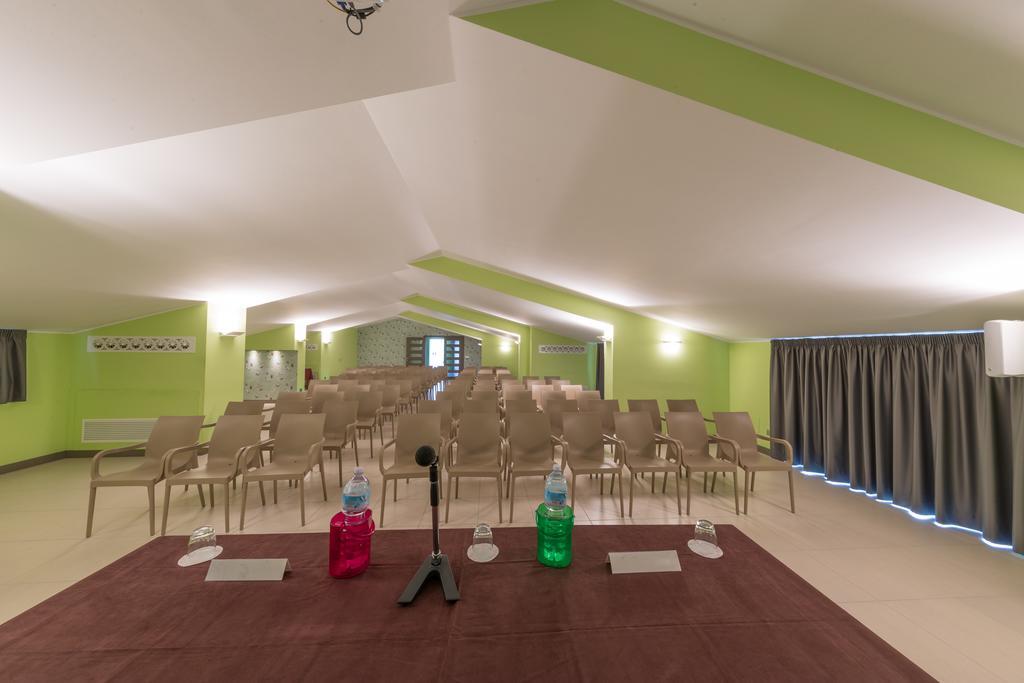 Montesilvano Marina Hotel La Ninfea מראה חיצוני תמונה