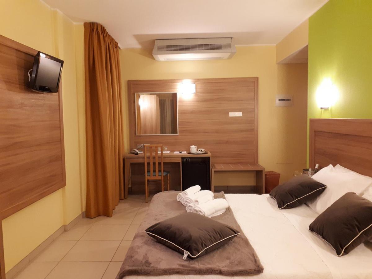 Montesilvano Marina Hotel La Ninfea מראה חיצוני תמונה